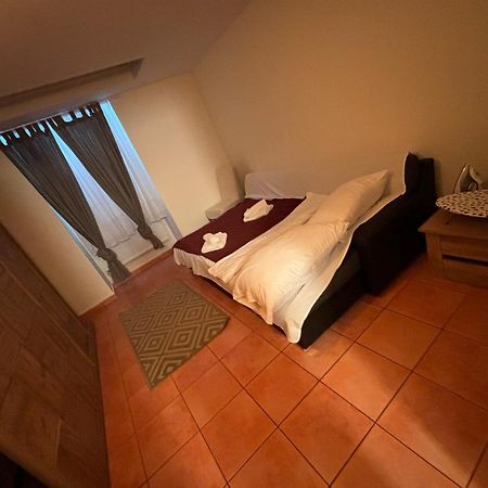 L&L Residence بروكسل المظهر الخارجي الصورة